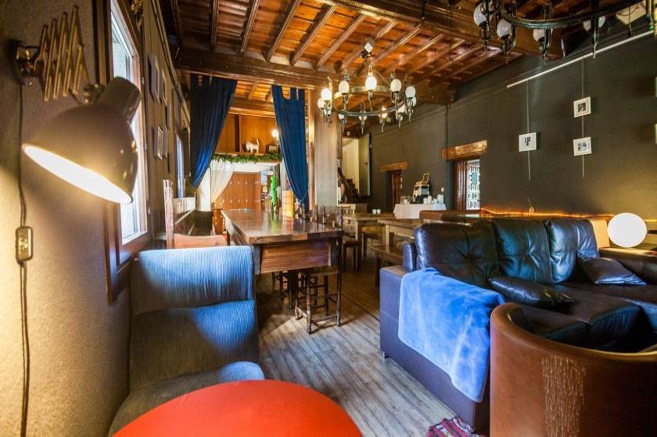 Borda Jovell Hostel Sispony Exterior photo